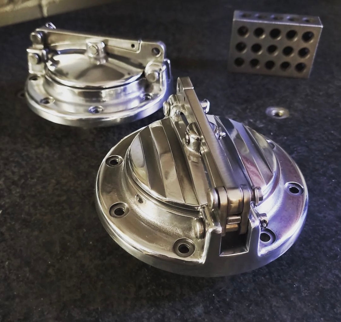 Latching Gas Spring NYSTROM LATCHING GAS CAP – Jed’s Speed Shop
